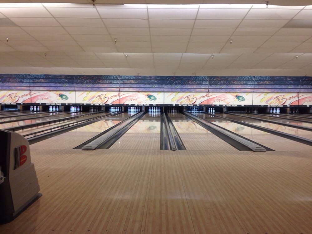 Skyway Park Bowl 39 Reviews Bowling 11819 Renton Ave S, Seattle