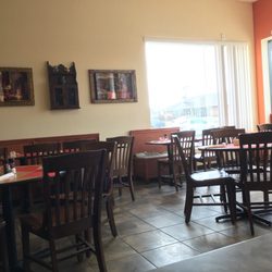 Zamaan Cafe 47 Photos 98 Reviews Middle Eastern 3580 Photo Of Zamaan Cafe Ann Arbor Mi United States Interior