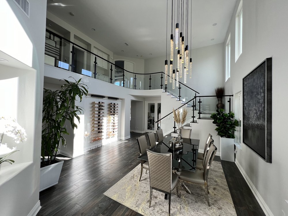 image of business Chic Home