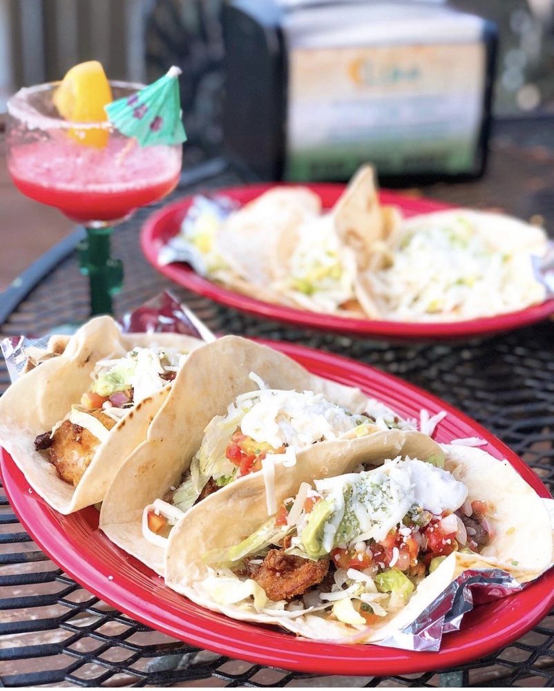 Luna Mexican Seafood Bar & Grill