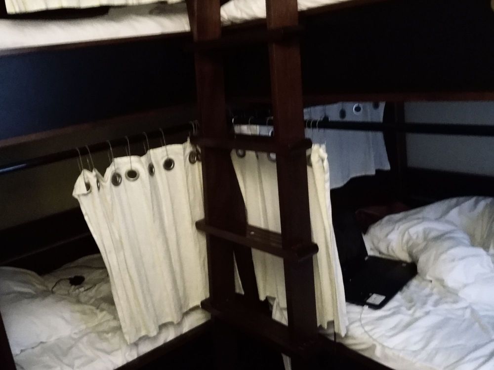 Twin Bed Bunks Hardwood Sy Warm Beautiful Beds 1 And 3 Are Photo Of Freehand Chicago Il United States Twin Bed Bunks