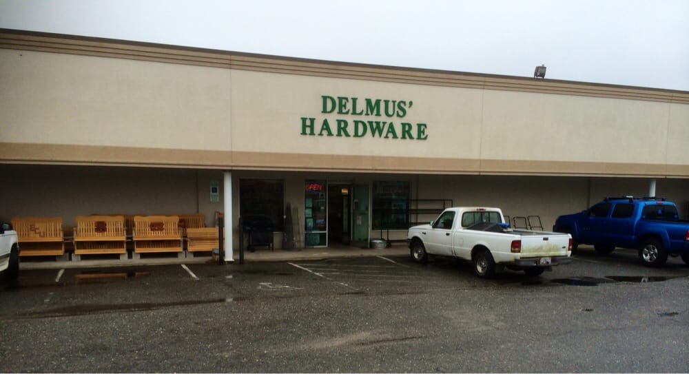Delmus' Hardware