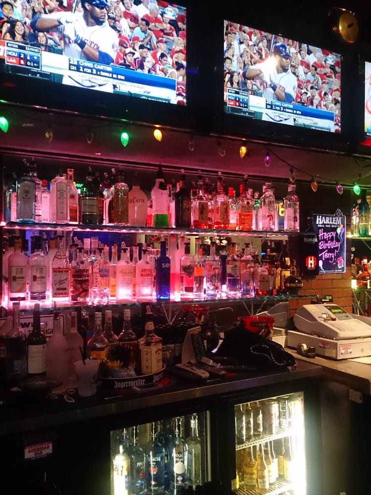 Playoffs Sports Lounge 69 Photos & 52 Reviews Sports Bars 12105