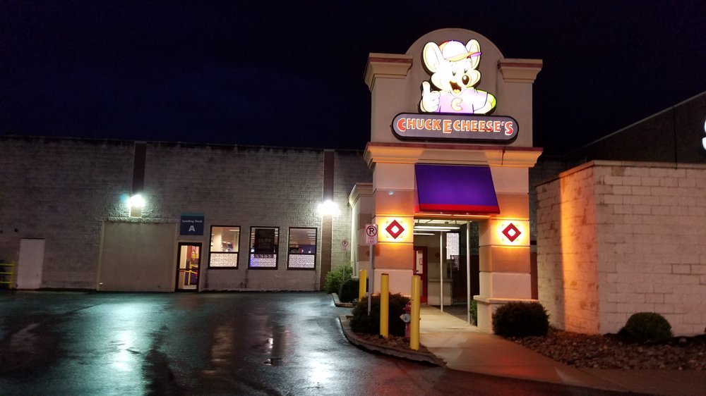 Chuck E. Cheese