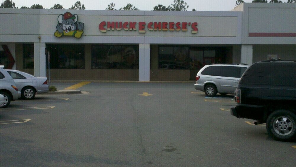 Chuck E. Cheese