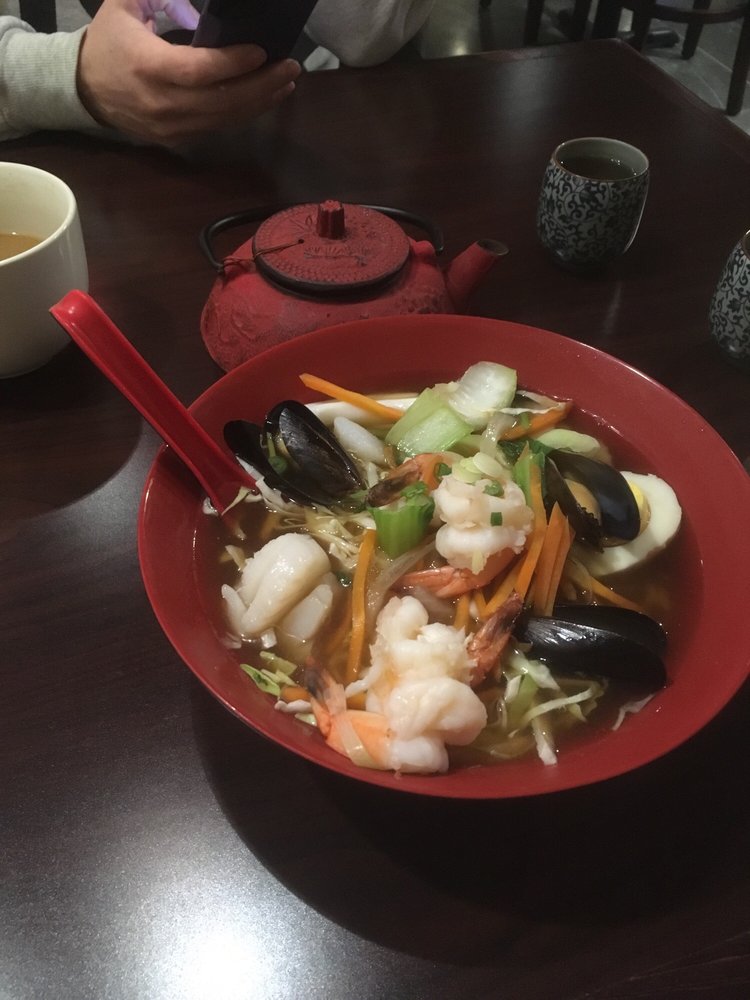 Mandarin Noodle House Chinese 8769 Northpark Ct, Johnston, IA