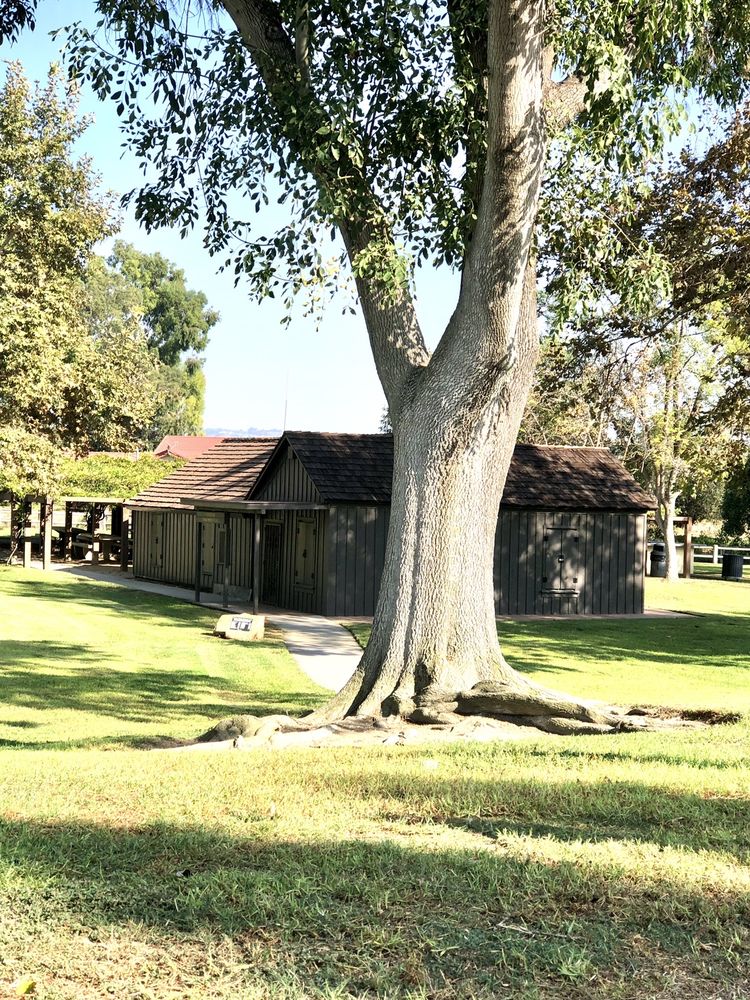 Lemon Creek Bicentennial Park