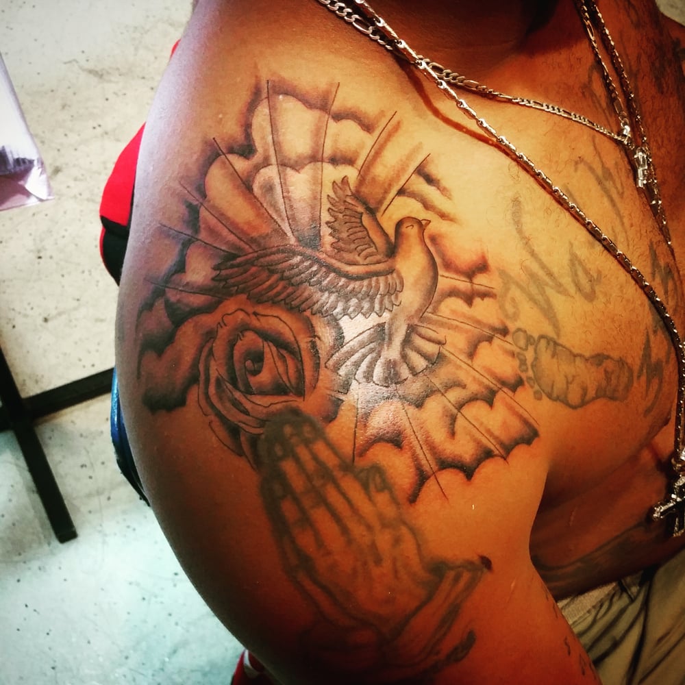 shoulder tattoo dove clouds and rose yelp shoulder tattoo dove clouds and rose yelp