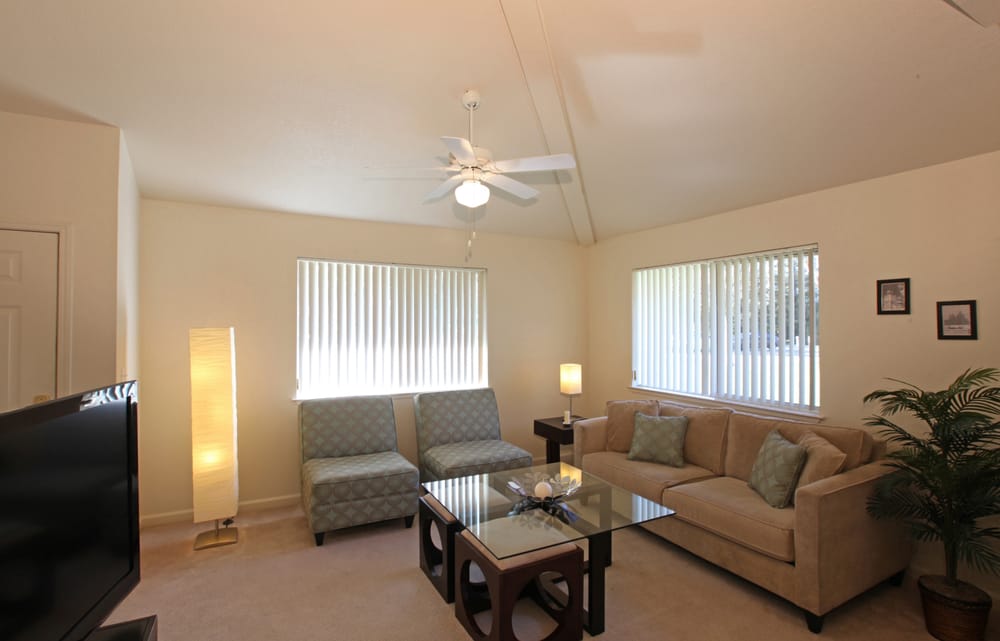 Saratoga West Apartments