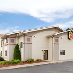 Super 8 By Wyndham Lewisburg 11 Photos 16 Reviews Hotels 550 Photo Of Super 8 By Wyndham Lewisburg Wv United States