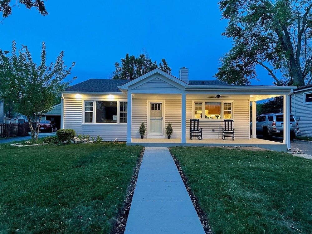 image of business Four Seasons Contracting
