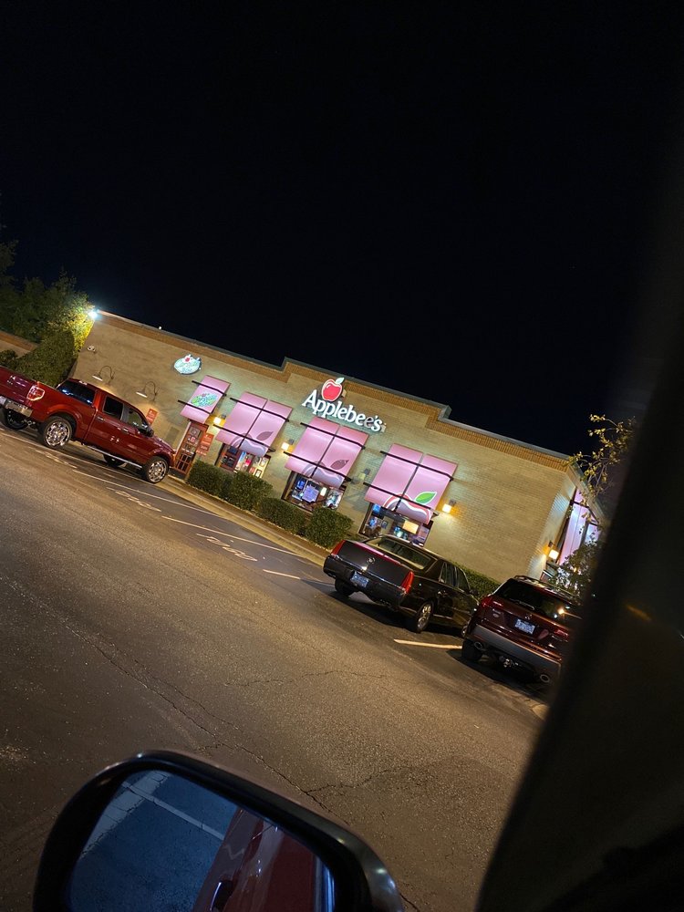 Applebee's Grill + Bar