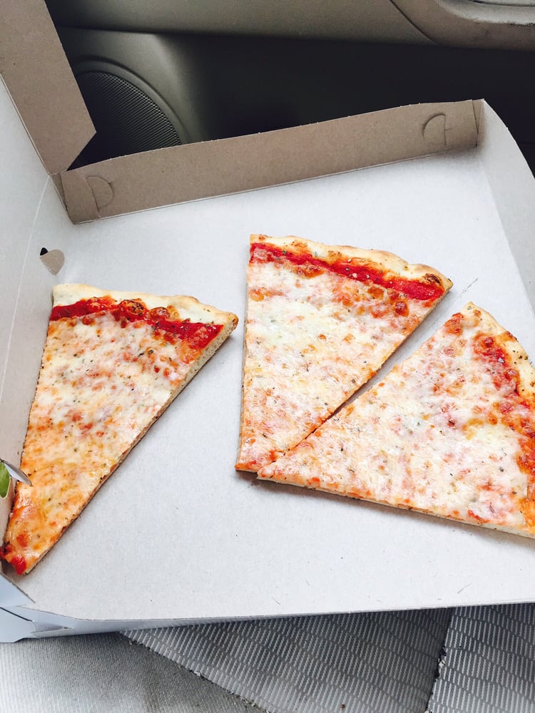 Nicolosi’s Pizza 13 Photos & 58 Reviews Pizza 755 Memorial Pkwy