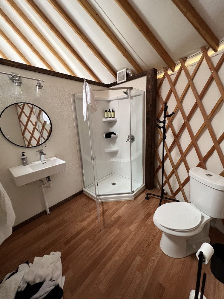 Johnny Yurts