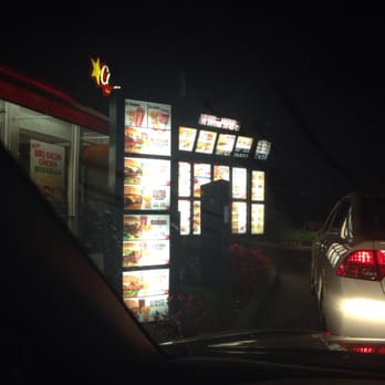 Carl’s Jr. - Order Food Online - 18 Photos & 37 Reviews - Fast Food ...