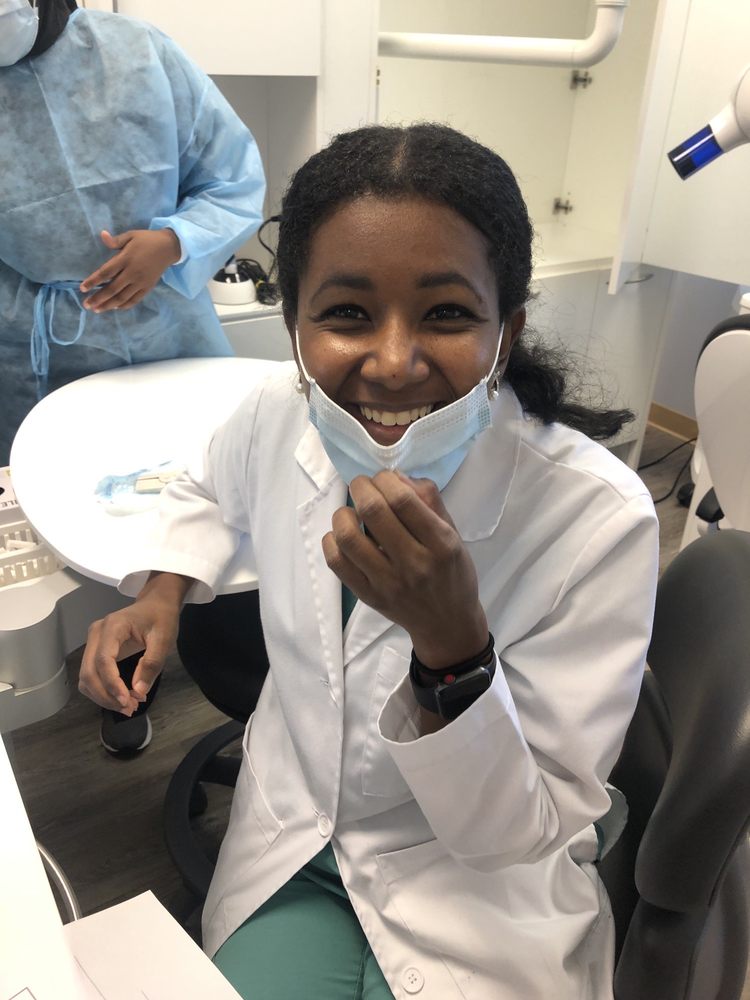 image of business Advancia Dental