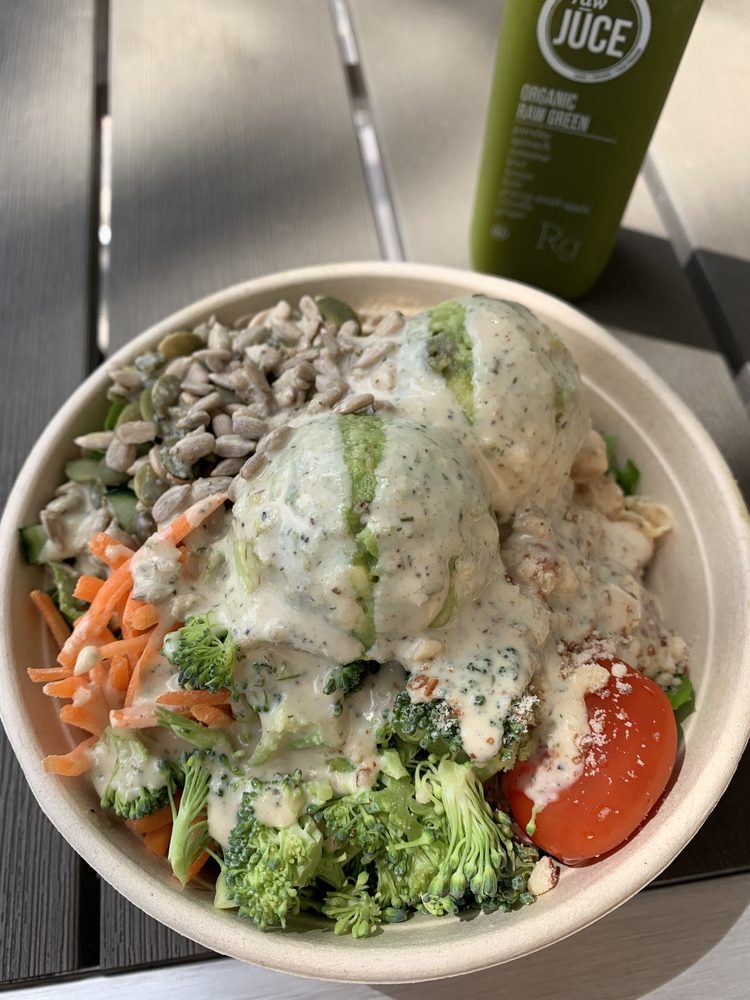 Raw Jūce - Aventura