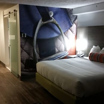 Hotel Indigo Cleveland Beachwood 27 Photos 25 Reviews Venues Photo Of Hotel Indigo Cleveland Beachwood Oh United States Rooooomy