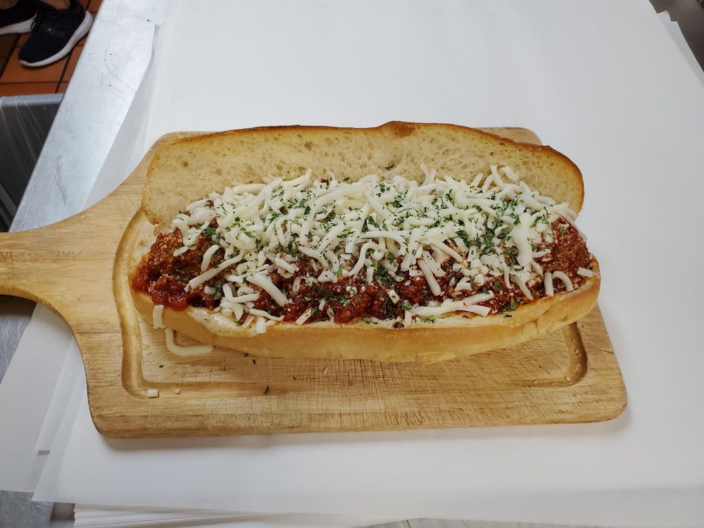 Giordano's Italian Deli