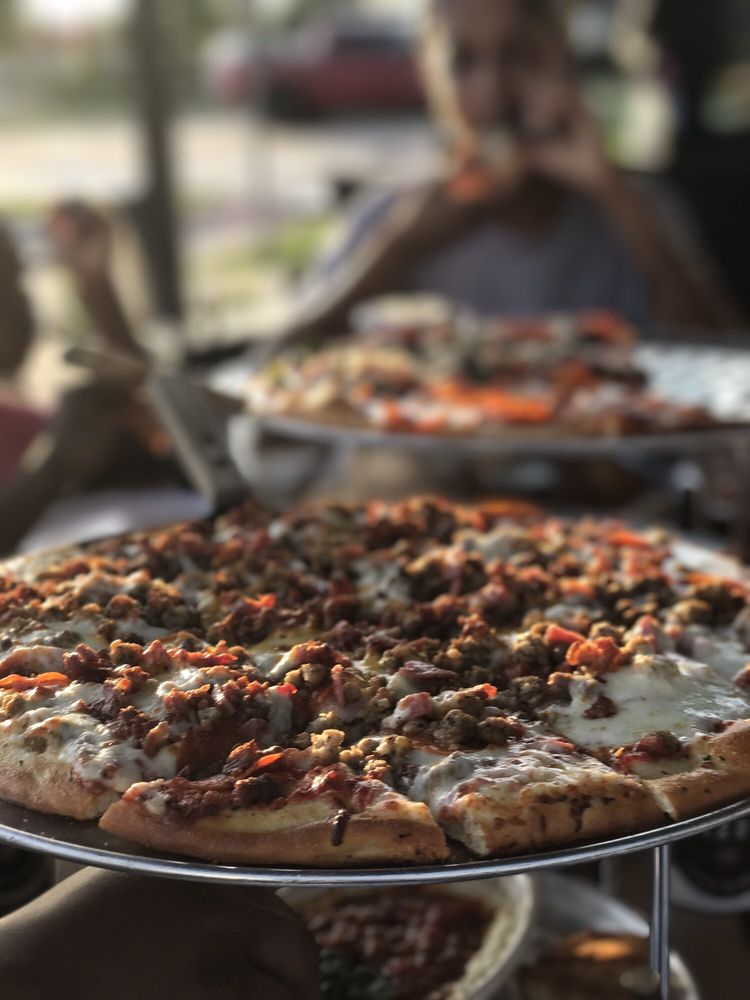 Crust Pizza Crust Pizza