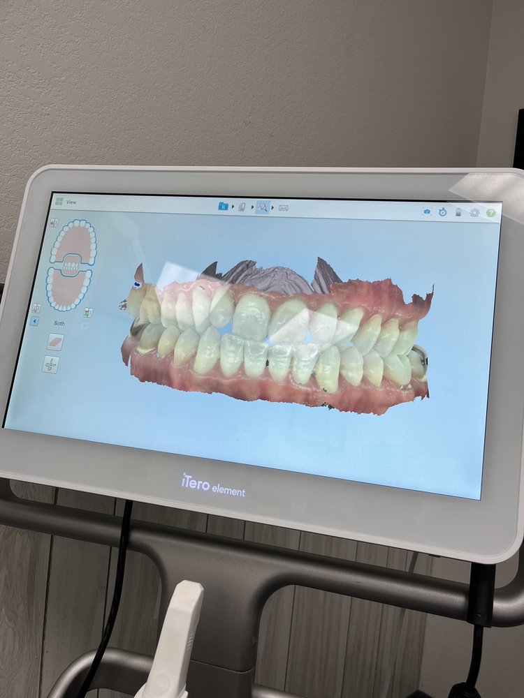 image of business Great Expressions Dental Centers