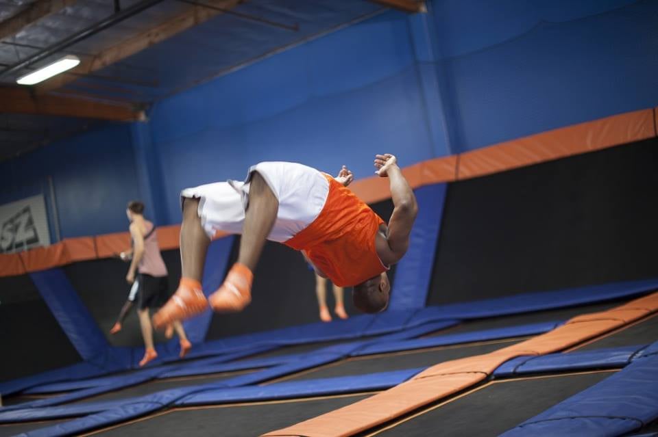 Sky Zone Trampoline Park 15 Photos & 12 Reviews Trampoline Parks