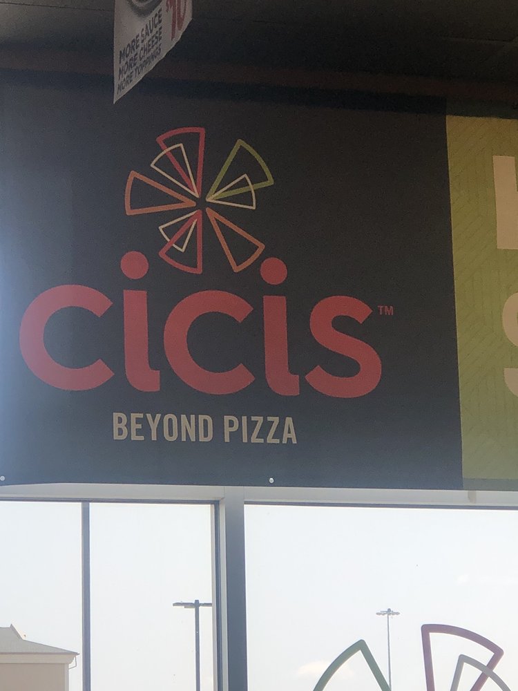 Cicis Pizza