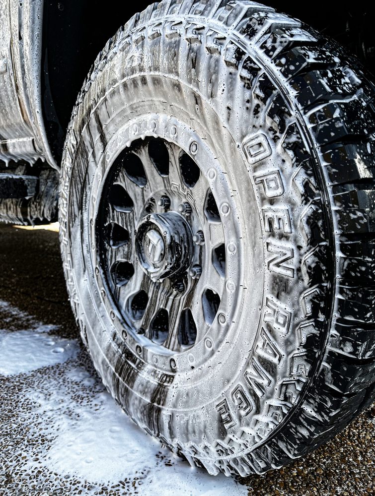 Devilling Auto Detailing