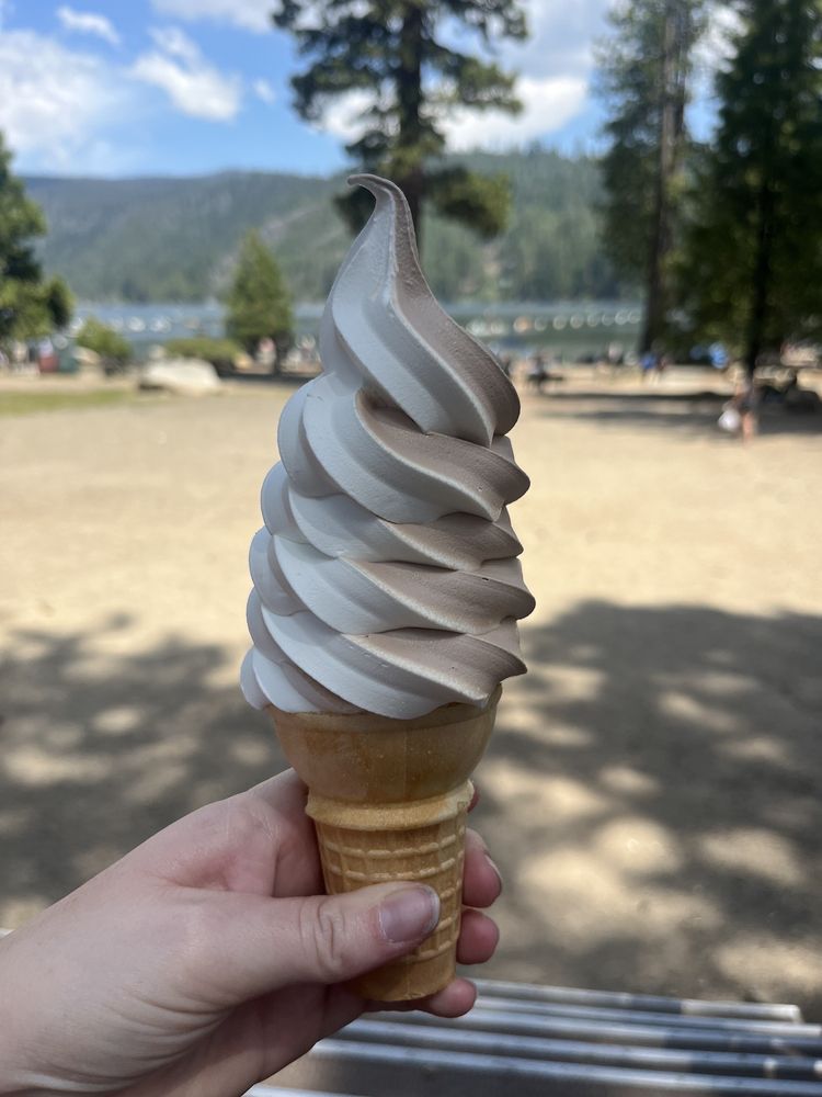 Pinecrest Snack Bar
