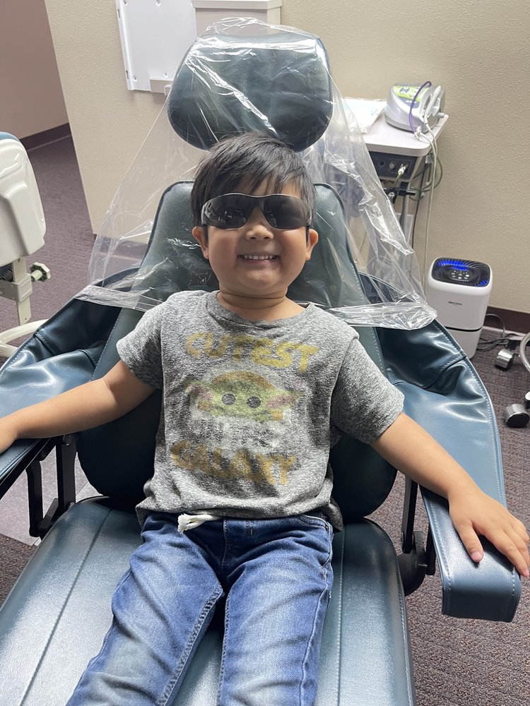 image of business Solomon Her, DDS, Inc.