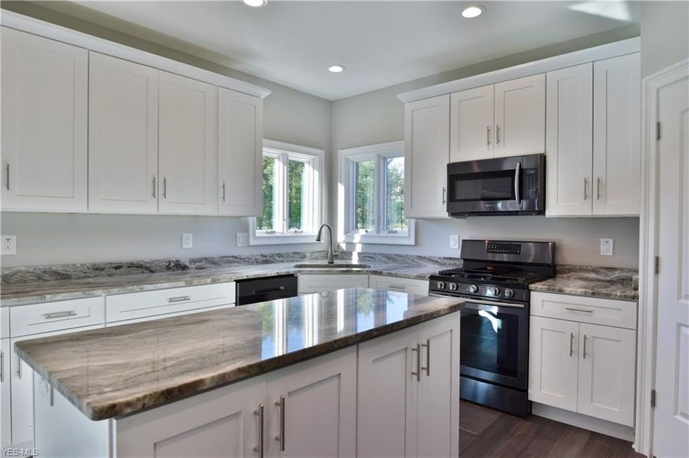 Youngstown Granite and Quartz