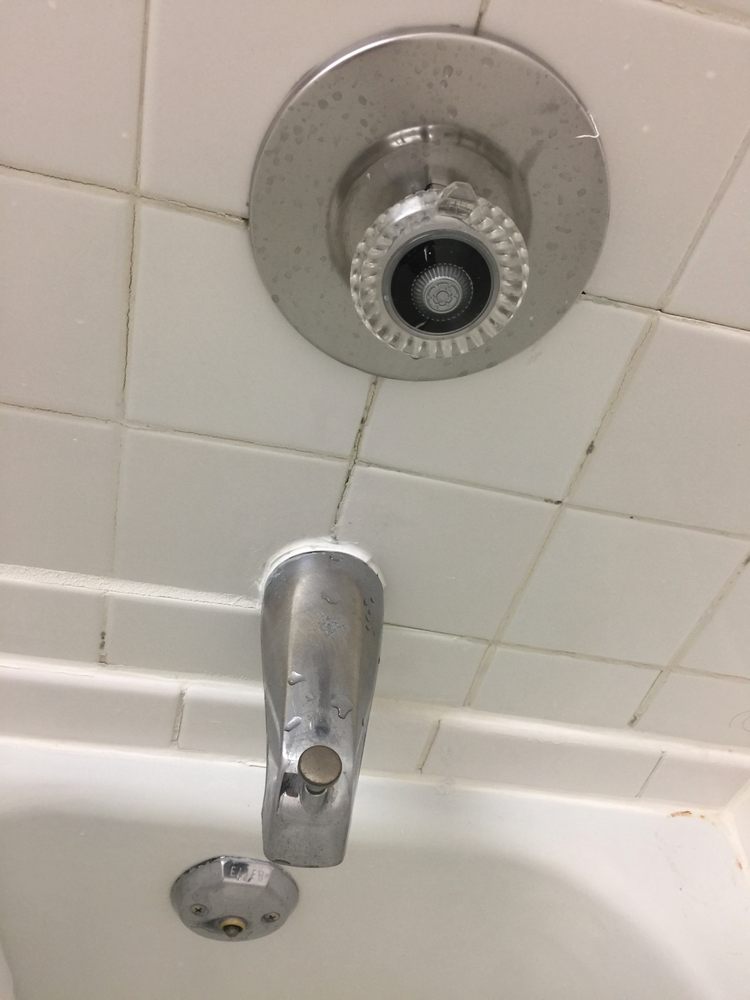 Shower Tub Diverter Knob Missing Perhaps I Meant To Say Tub