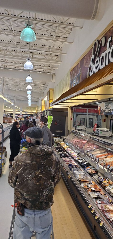 Giant Food Store