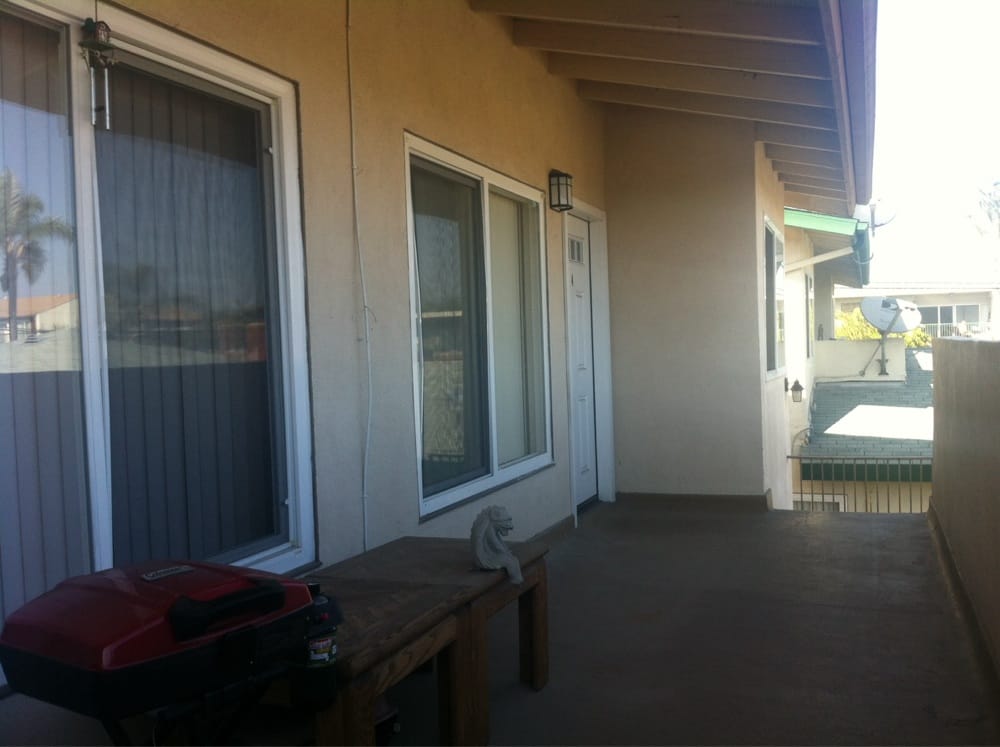 Palm Terrace Apartments at 3650 Emerald St