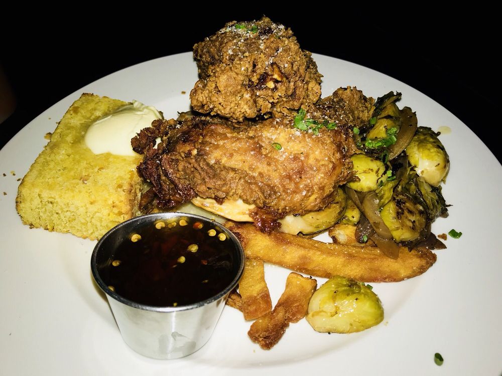 Trina's Starlite Lounge Trina's Starlite Lounge