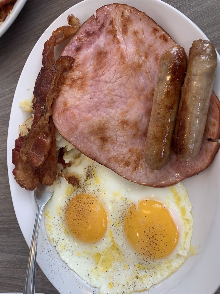 Mama Vicki's Coney Island North