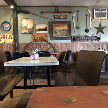Uncle Moe S Country Kitchen Restaurants 418 Main St Cotulla Photo Of Uncle Moe S Country Kitchen Cotulla Tx United States