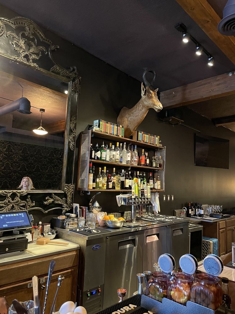 Grant’s Sidecar Bar, Meridian Roadtrippers