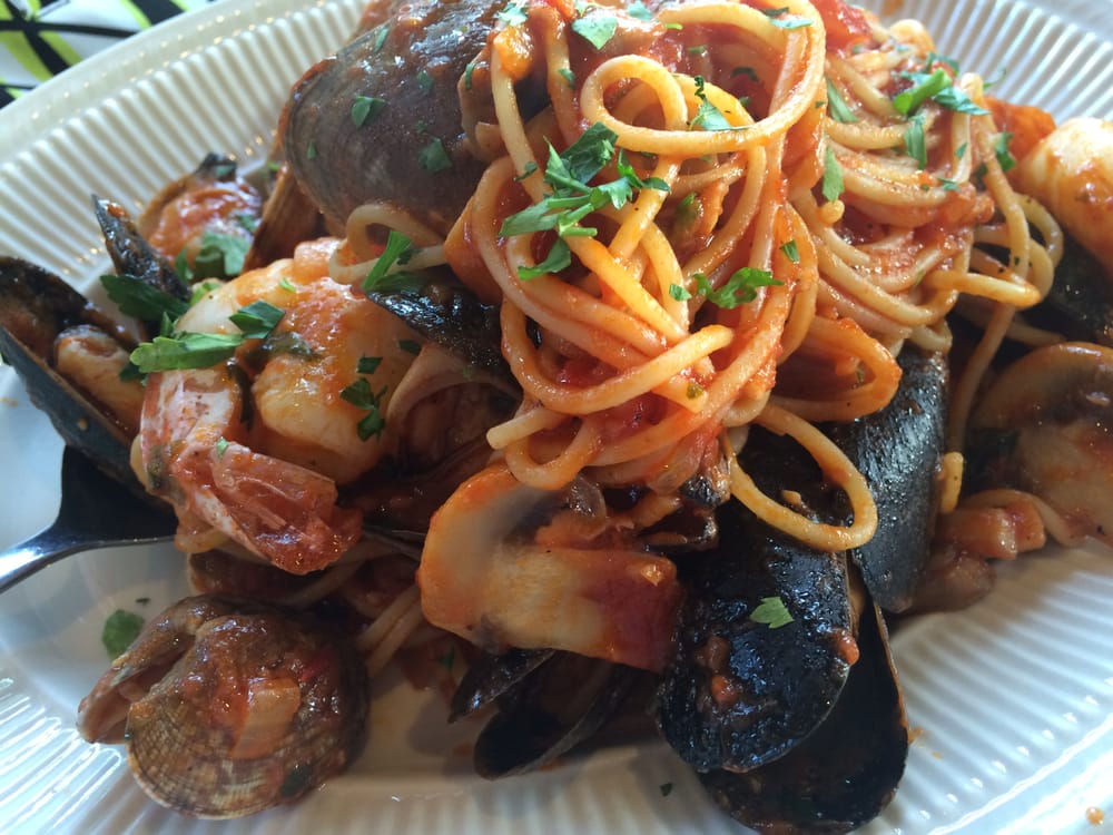 Lauretta S Italian Bake Shop Cafe Mundelein Il Lauretta S Italian Bake Shop Cafe Mundelein Il