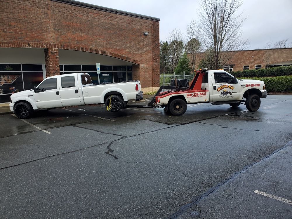 Outlaw Towing