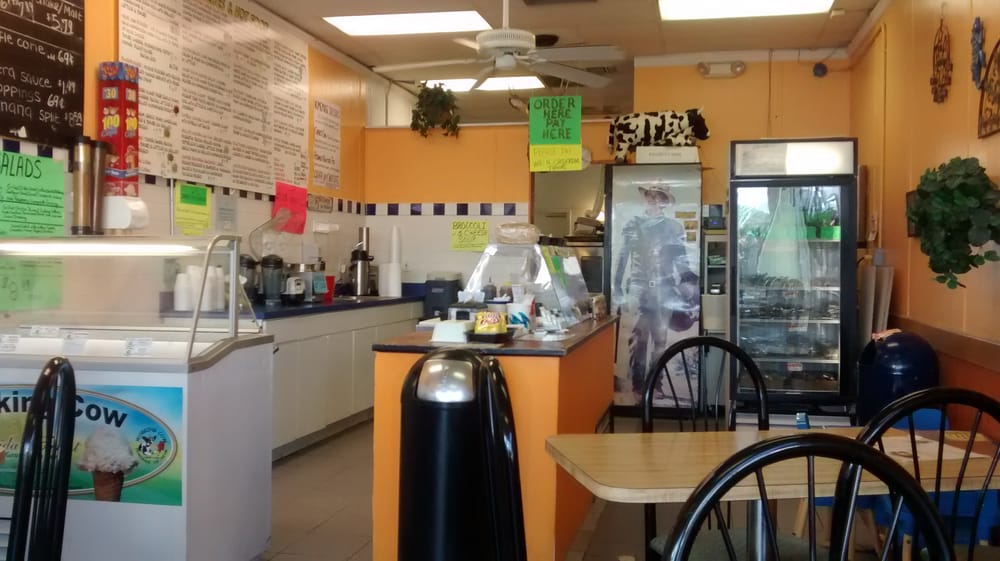 Muzzie's Ice Cream & Sandwich Shop Muzzie's Ice Cream & Sandwich Shop