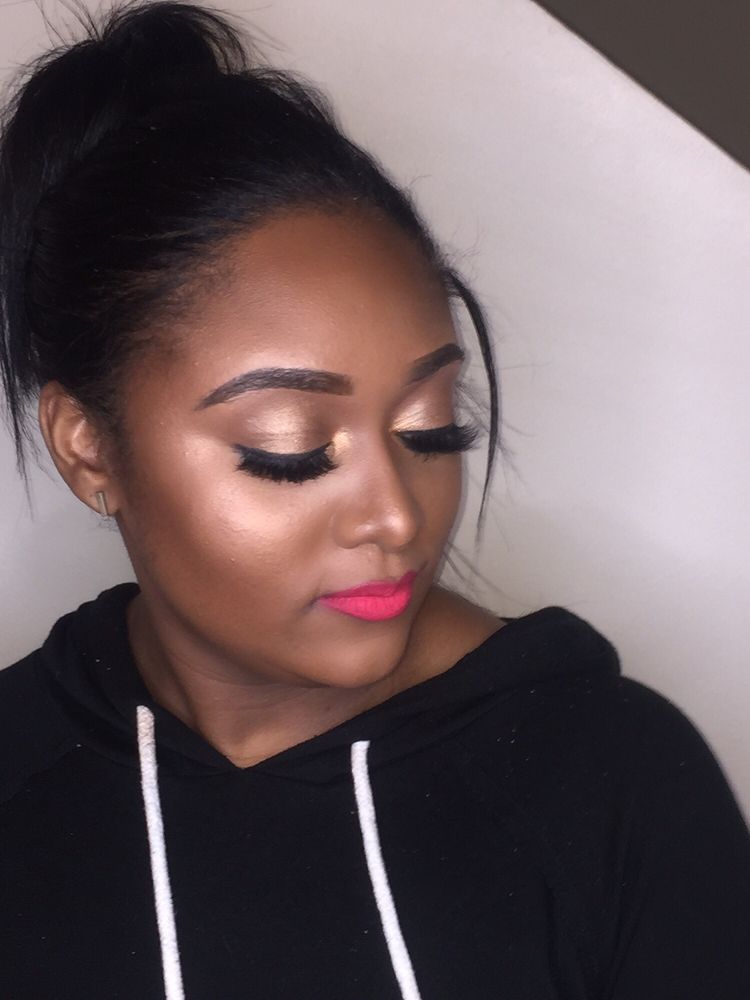 Makeup With Miki