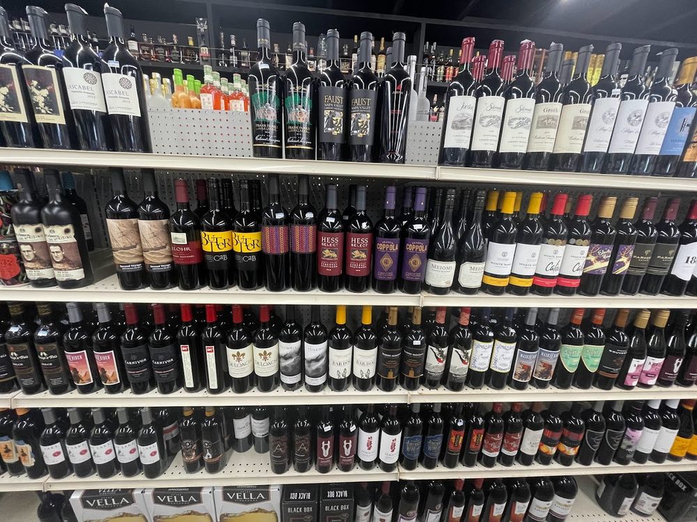 Hilltop Liquor