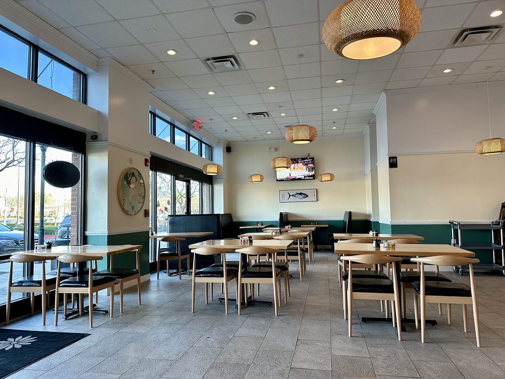 Alie Hibachi & Sushi