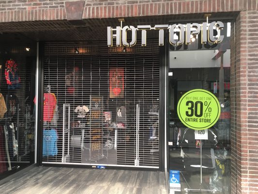 Hot Topic