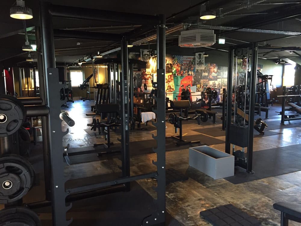 John Reed Gyms SaintJulienStr. 5, Salzburg, Austria Phone