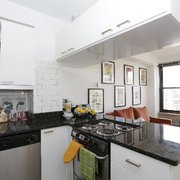 Algonquin Apartments 134 Photos 24 Reviews 1606 E Photo Of Algonquin Apartments Chicago Il United States