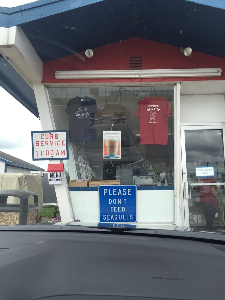 Car Wax Near Me >> Clyde’s Drive-In - 28 Reviews - Burgers - 1425 Riverside ... Car Wax Near Me >> Clyde’s Drive-In - 28 Reviews - Burgers - 1425 Riverside ...