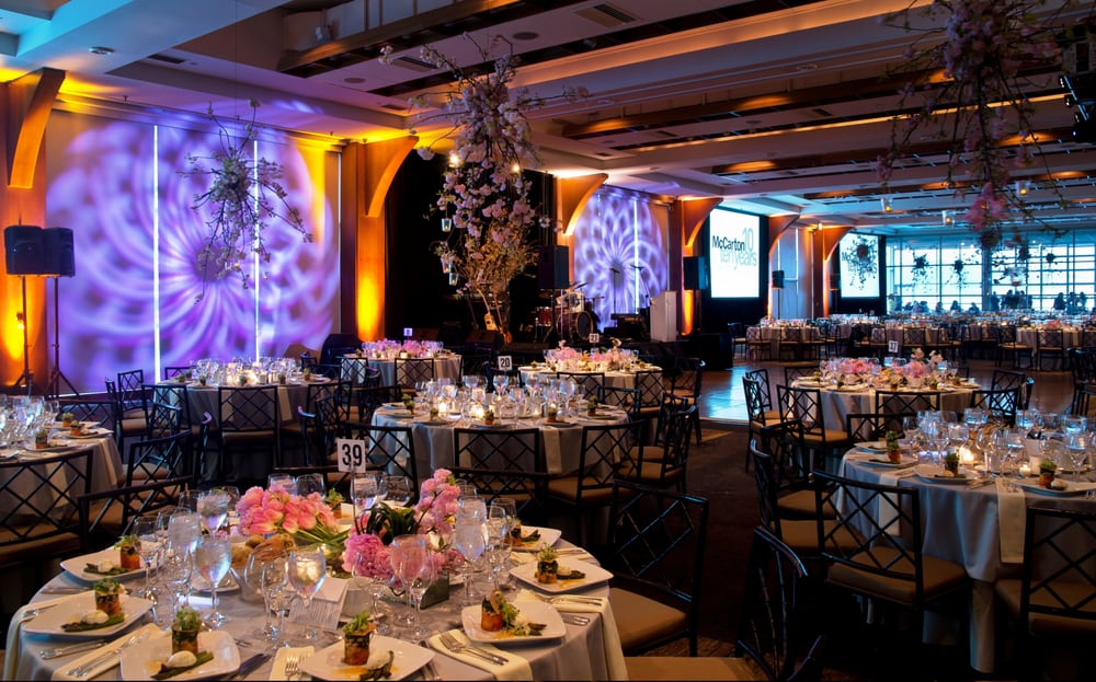 Abigail Kirsch at Pier Sixty Chelsea Piers 51 Photos & 40 Reviews