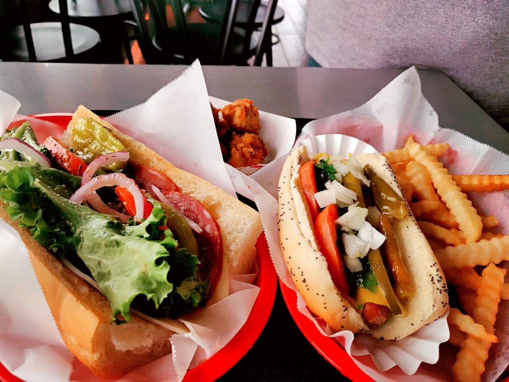 Luke’s of Chicago’s 62 Photos & 207 Reviews Hot Dogs 1602 E